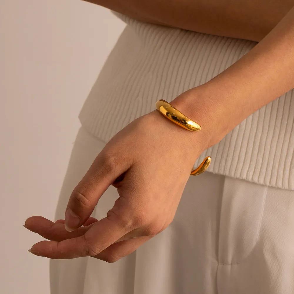 Dôme Cuff Bracelet - Shvetah